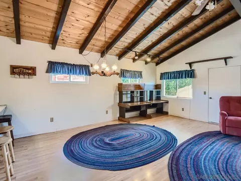 9209 Dunbarton Rd, Santee, CA 92071 photo 6