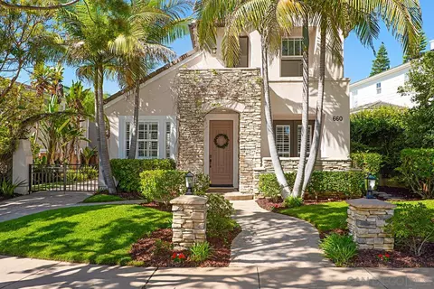 660 Cypress Hills Dr, Encinitas, CA 92024
