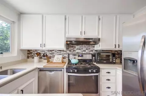 12757 Elm Park Ln, Poway, CA 92064 photo 19