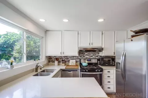 12757 Elm Park Ln, Poway, CA 92064 photo 17