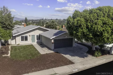 1295 Agapanthus Dr, San Diego, CA 92114