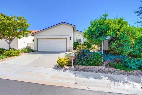 3488 N Sundown Ln, Oceanside, CA 92056 photo 2