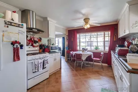 4985 Williams Ave, La Mesa, CA 91942 photo 8
