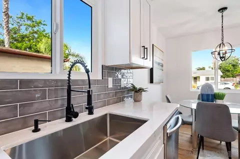 260 Avenida Descanso, Oceanside, CA 92057 photo 17