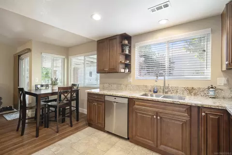 621 Boyle Ave, Escondido, CA 92027 photo 14