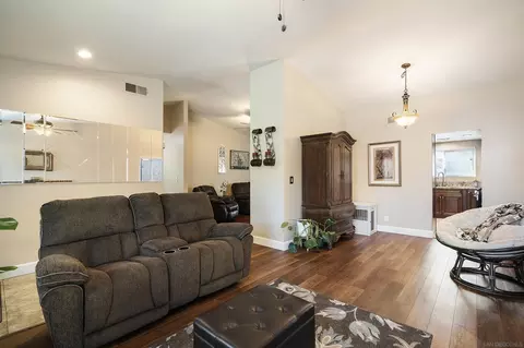 621 Boyle Ave, Escondido, CA 92027 photo 7