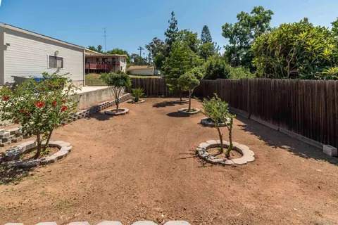 8901 Bowling Green Dr, La Mesa, CA 91941 photo 36