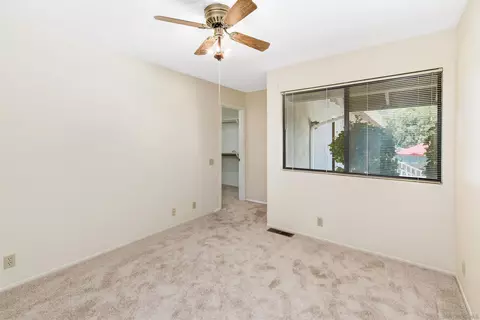 8901 Bowling Green Dr, La Mesa, CA 91941 photo 17