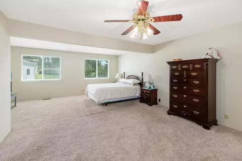 8901 Bowling Green Dr, La Mesa, CA 91941 photo 14