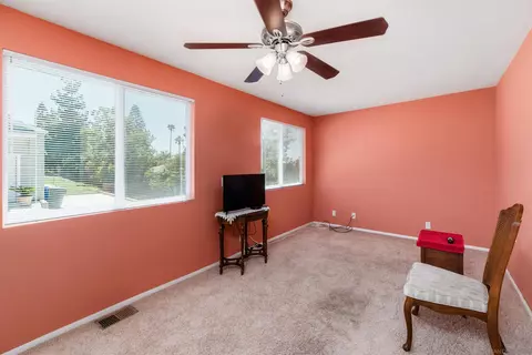 8901 Bowling Green Dr, La Mesa, CA 91941 photo 11