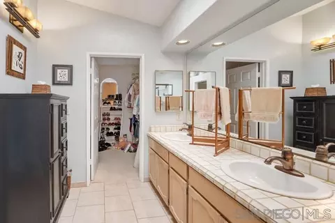 14427 Crestwood Ave, Poway, CA 92064 photo 18