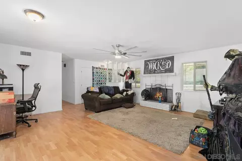 8146 Starview Dr, El Cajon, CA 92021 photo 6