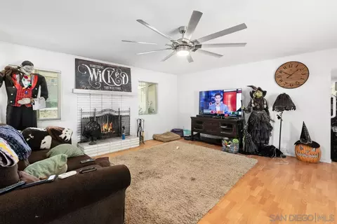 8146 Starview Dr, El Cajon, CA 92021 photo 5