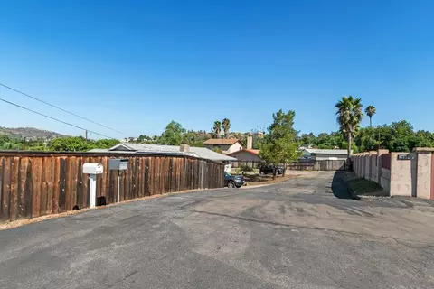 8146 Starview Dr, El Cajon, CA 92021 photo 30