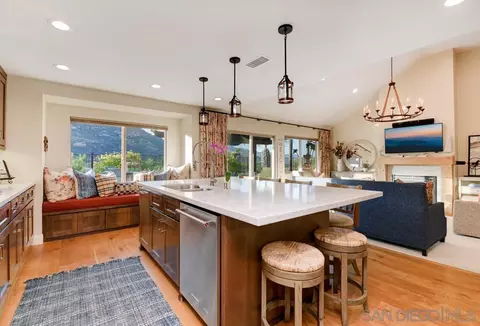9062 Summerhill Pt, Alpine, CA 91901 photo 9
