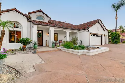 9062 Summerhill Pt, Alpine, CA 91901 photo 4