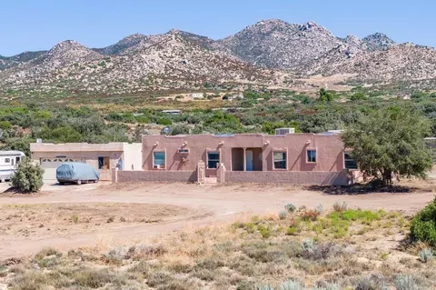 3434 Chimney Rock Rd, Ranchita, CA 92066