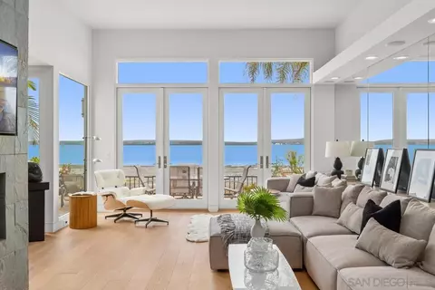 55 Aruba Bnd, Coronado, CA 92118