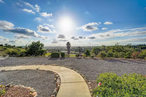 2234 Creekview Ln, Fallbrook, CA 92028 photo 38