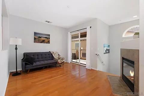 6360 Citracado Cir, Carlsbad, CA 92009 photo 7