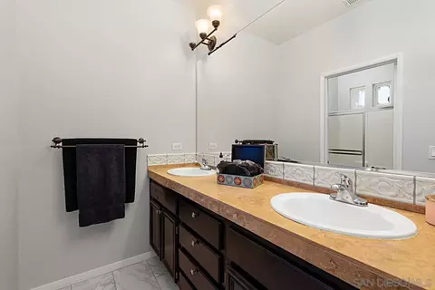 6360 Citracado Cir, Carlsbad, CA 92009 photo 19