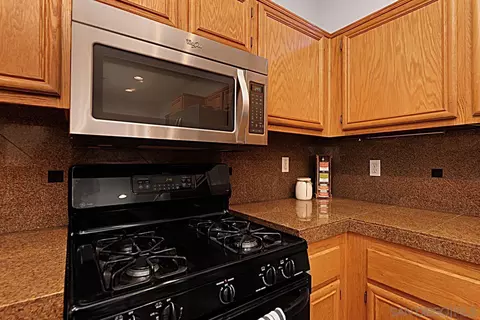 6360 Citracado Cir, Carlsbad, CA 92009 photo 14