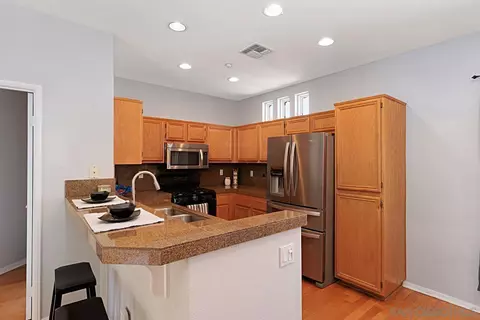 6360 Citracado Cir, Carlsbad, CA 92009 photo 10