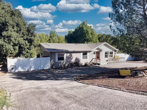 28610 Lebanon Rd, Pine Valley, CA 91962