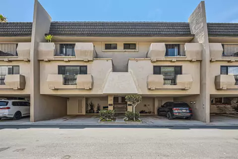 755 Pacific Surf Dr, Solana Beach, CA 92075 photo 17