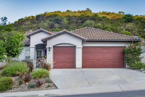 756 W Bel Esprit Cir, San Marcos, CA 92069