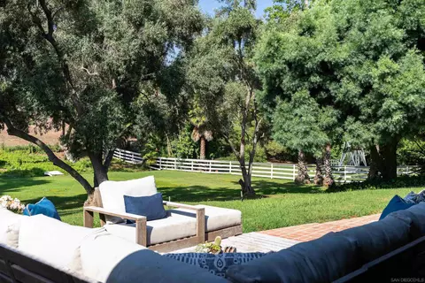 10956 Calavo Dr, La Mesa, CA 91941 photo 33