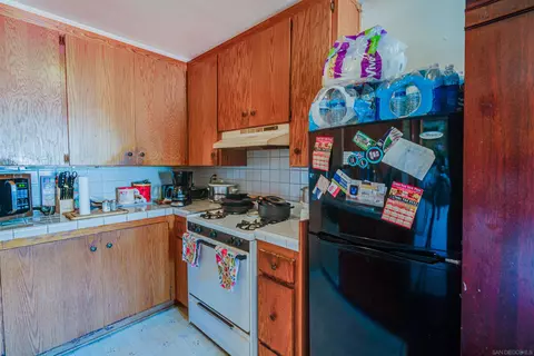 1160 Tower Dr, Vista, CA 92083 photo 30