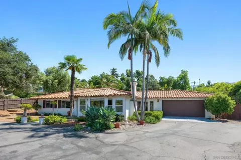 1600 York Dr, Vista, CA 92084