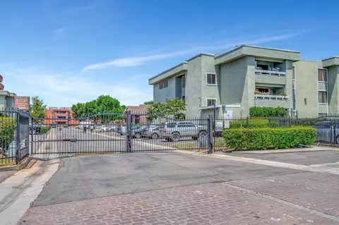 1040 E Washington Ave #22, Escondido, CA 92025 photo 2