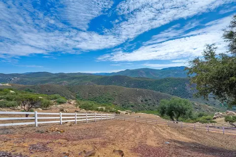 23227 Illahee Dr, Alpine, CA 91901 photo 35