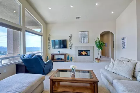 23227 Illahee Dr, Alpine, CA 91901 photo 7