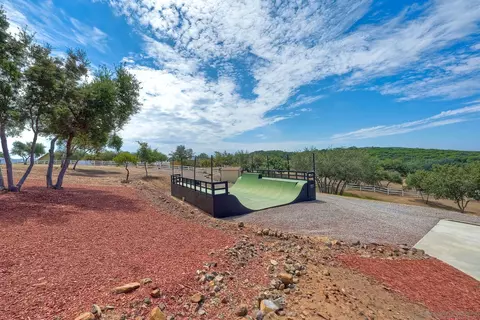 23227 Illahee Dr, Alpine, CA 91901 photo 41