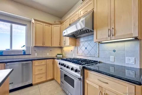 23227 Illahee Dr, Alpine, CA 91901 photo 11