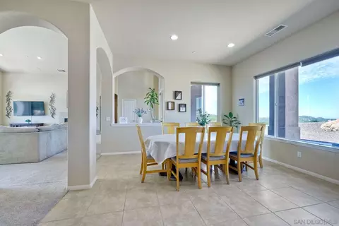 23227 Illahee Dr, Alpine, CA 91901 photo 8