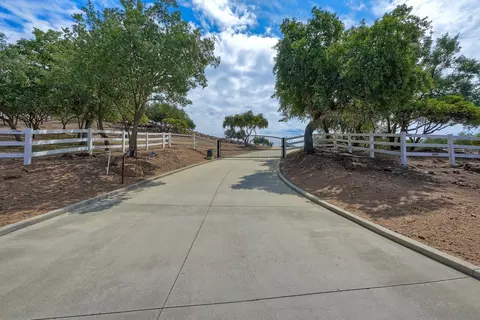 23227 Illahee Dr, Alpine, CA 91901 photo 43