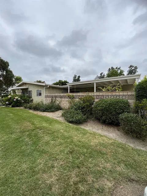 3719 Bay Leaf Way, Oceanside, CA 92057 photo 2