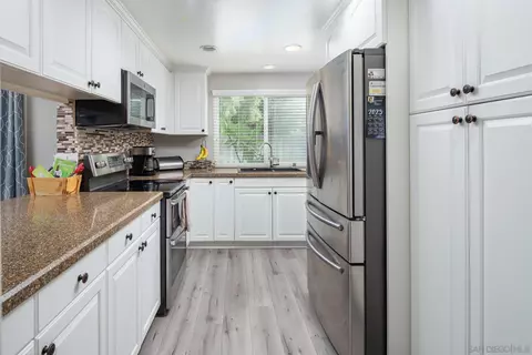 3024 Calavo Dr, Spring Valley, CA 91978 photo 9