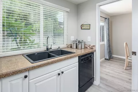 3024 Calavo Dr, Spring Valley, CA 91978 photo 10