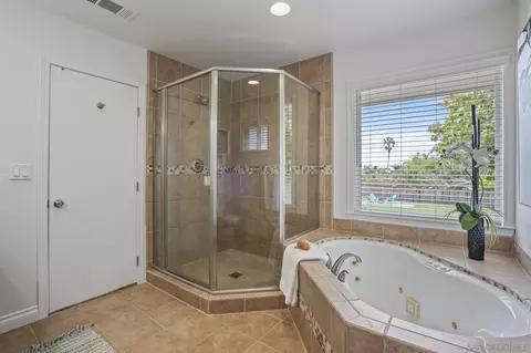 966 Saxony Rd, Encinitas, CA 92024 photo 6