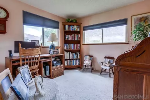 748 Saint George Dr, El Cajon, CA 92019 photo 8