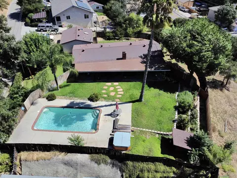 748 Saint George Dr, El Cajon, CA 92019 photo 16