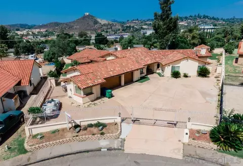 1842 Teton Pass St, El Cajon, CA 92019 photo 2