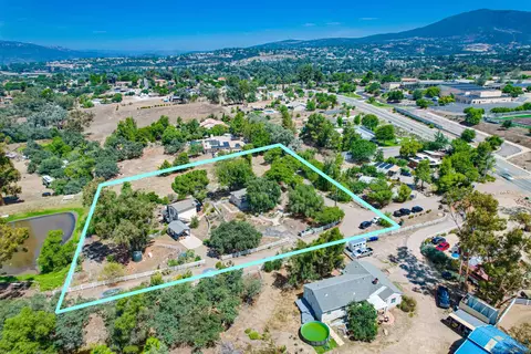 1722 Huey Ln, Alpine, CA 91901