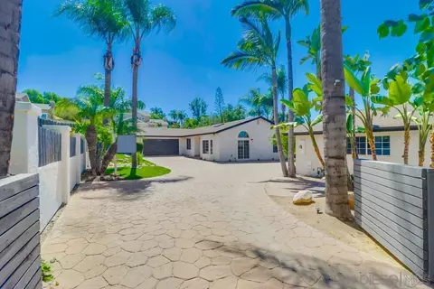 7511 Ohio Pl, La Mesa, CA 91942
