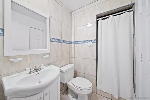 1814 Wind River Rd, El Cajon, CA 92019 photo 20